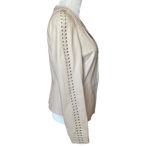 Basler Women’s Lamb Leather Jacket Size 36 Laced Leather Details Eye Hook - Picture 5 of 16